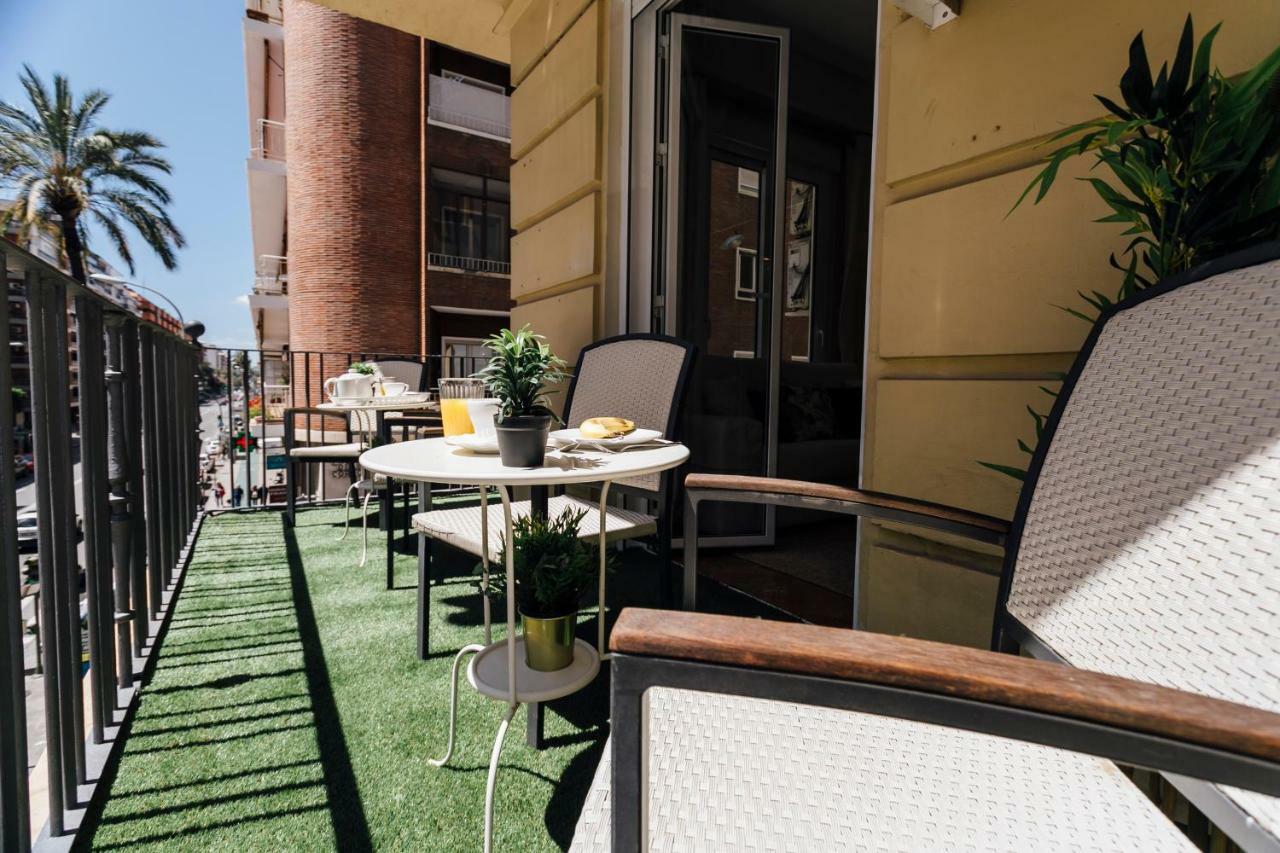 Stylish And Wide- 3Bdr 3Bth- Los Remedios Sevilla Exterior foto